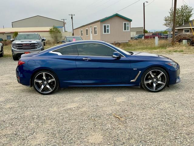Photo of 2017 Iridium Blue INFINITI Q60