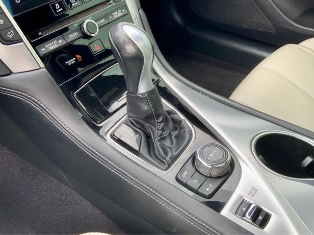 Photo of 2017 Iridium Blue INFINITI Q60