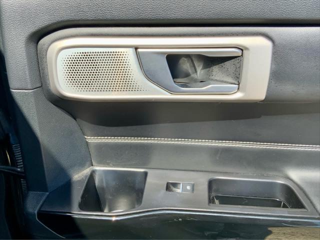 Photo of 2023 Forged Green Metallic Ford Explorer