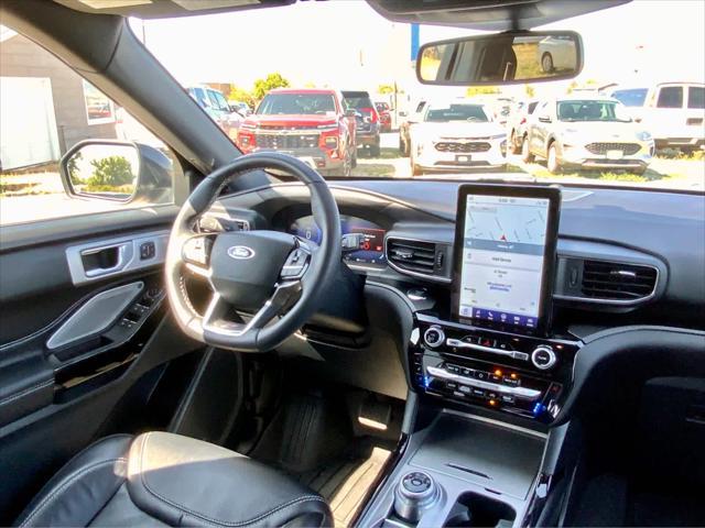 Photo of 2023 Forged Green Metallic Ford Explorer