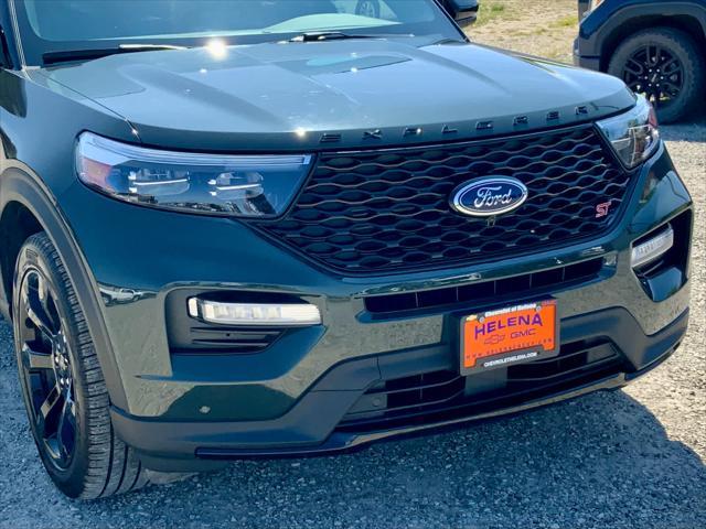 Photo of 2023 Forged Green Metallic Ford Explorer