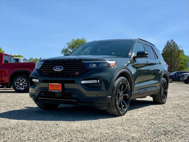 Photo of 2023 Forged Green Metallic Ford Explorer