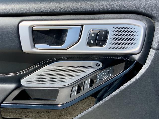 Photo of 2023 Forged Green Metallic Ford Explorer