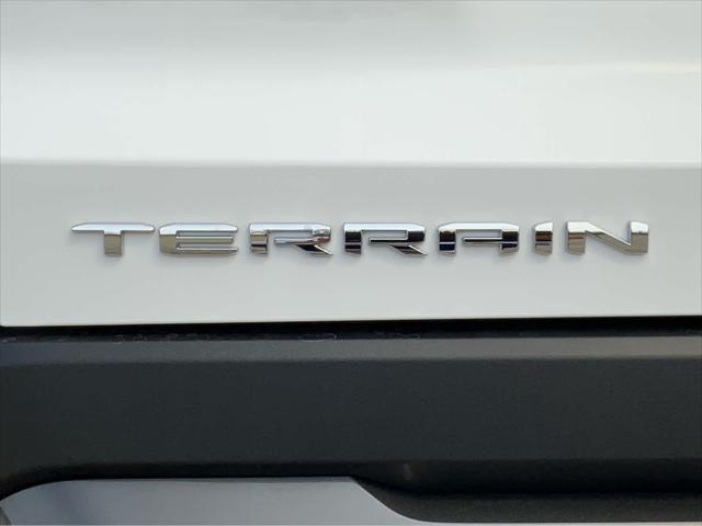 Photo of 2025 Summit White GMC Terrain
