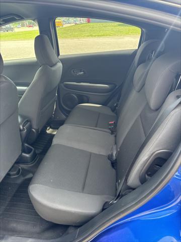 Photo of 2021 Aegean Blue Metallic Honda HR-V