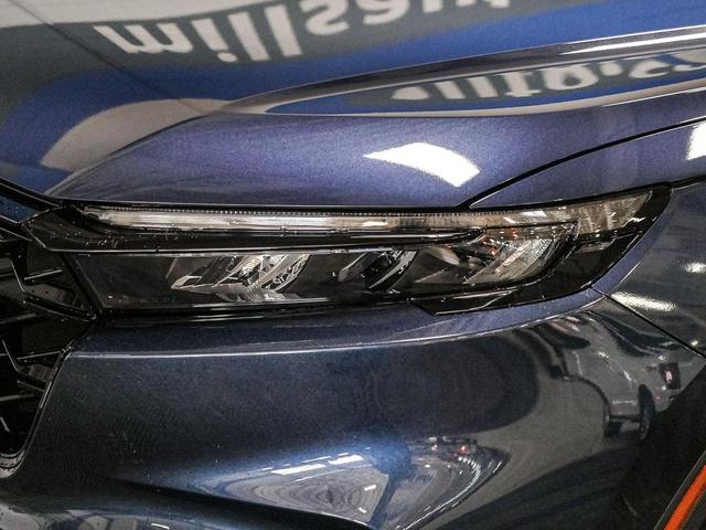 Photo of 2026 Canyon River Blue Metallic Honda CR-V Hybrid
