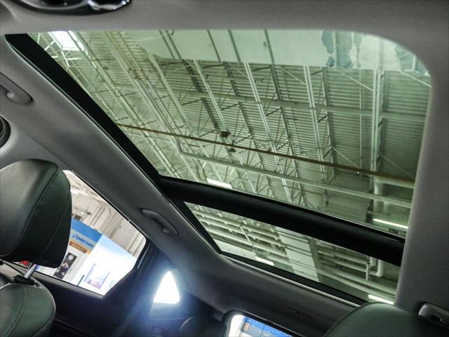 Photo of 2022 Quartz White Hyundai TUCSON