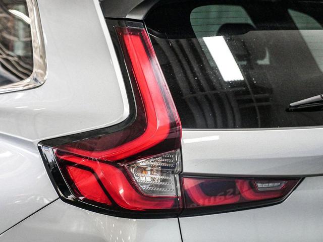 Photo of 2023 Lunar Silver Metallic Honda CR-V