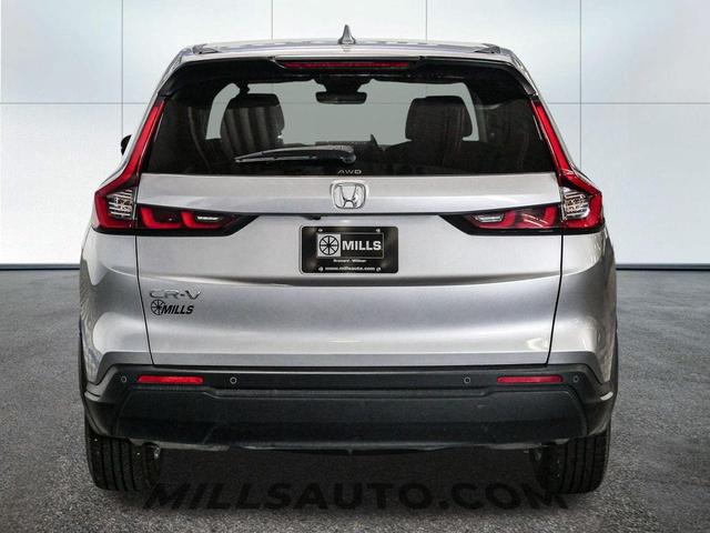 Photo of 2023 Lunar Silver Metallic Honda CR-V