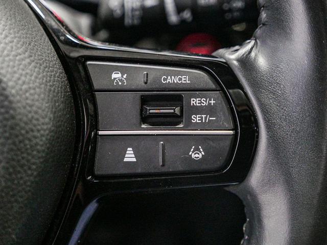 Photo of 2023 Lunar Silver Metallic Honda CR-V