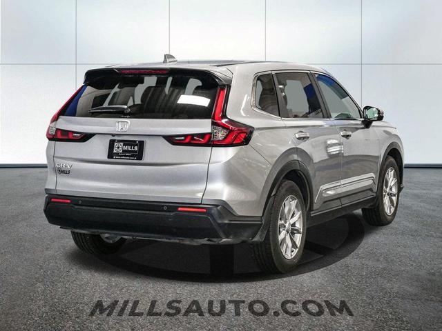 Photo of 2023 Lunar Silver Metallic Honda CR-V