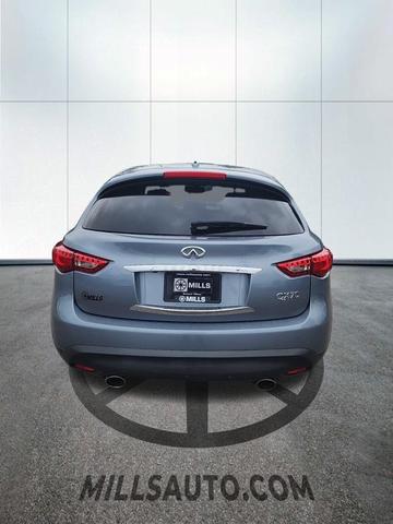 Photo of 2017 Hagane Blue INFINITI QX70