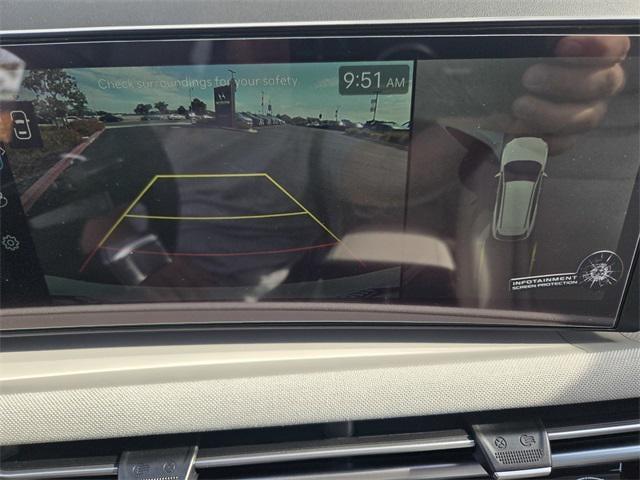 Photo of 2025 Pearl Hyundai TUCSON Hybrid