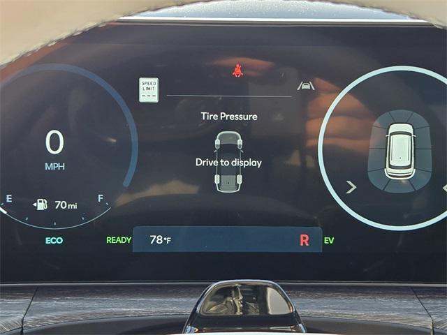 Photo of 2025 Hampton Gray Hyundai SANTA FE HEV