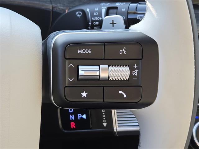 Photo of 2025 Hampton Gray Hyundai SANTA FE HEV
