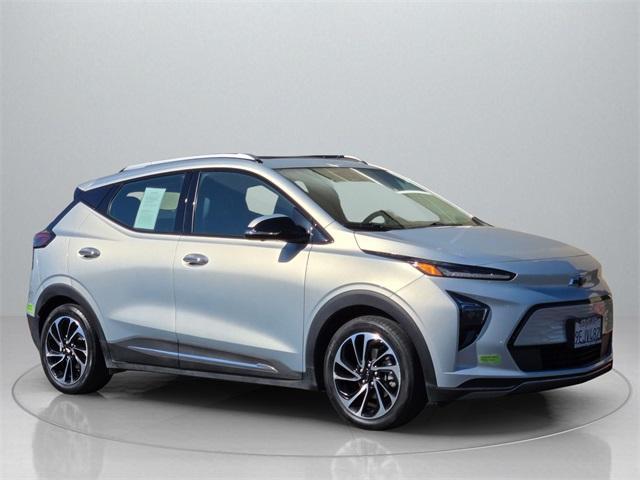 Photo of 2023 Silver Flare Metallic Chevrolet Bolt EUV