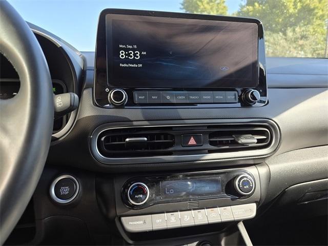 Photo of 2022 Cyber Silver Hyundai KONA