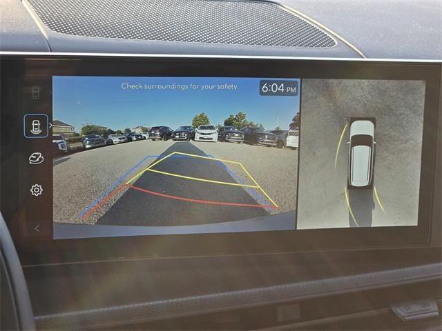 Photo of 2025 Shimmering Silver Hyundai SANTA FE HEV