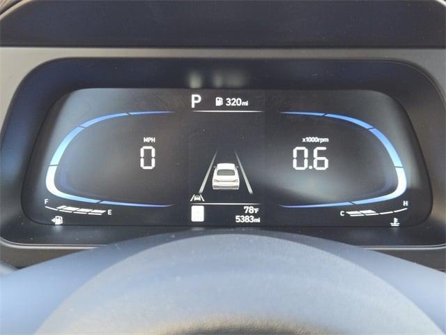 Photo of 2025 Black Hyundai ELANTRA