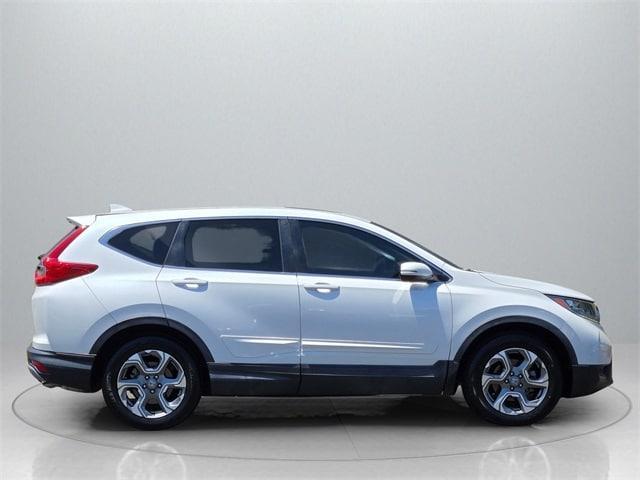 Photo of 2019 White Honda CR-V