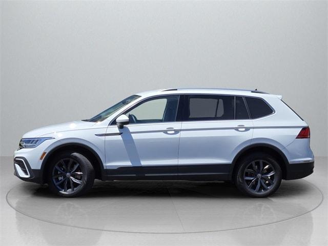 Photo of 2022 Pure White Volkswagen Tiguan