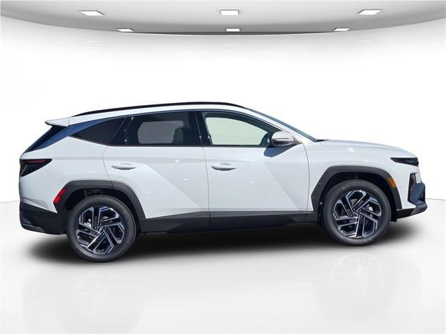 Photo of 2025 Pearl Hyundai TUCSON Hybrid