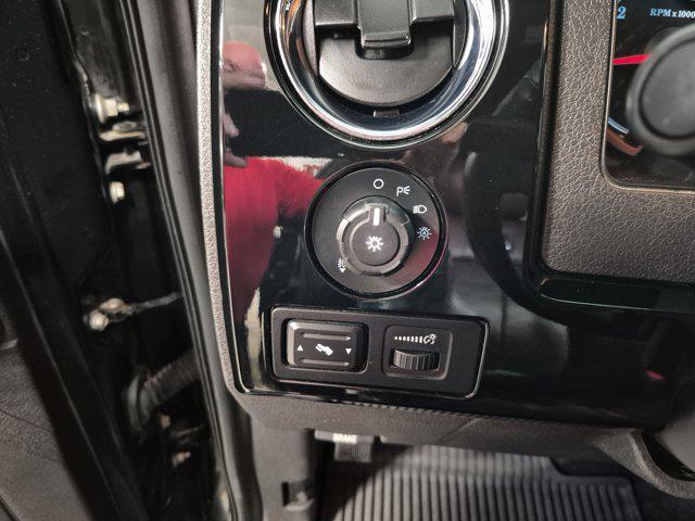 Photo of 2010 Tuxedo Black Ford F-150