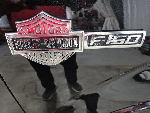 Photo of 2010 Tuxedo Black Ford F-150