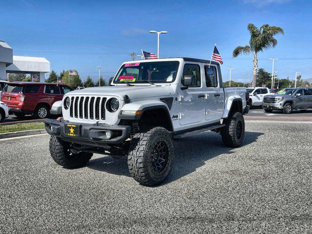 2023 Jeep Gladiator