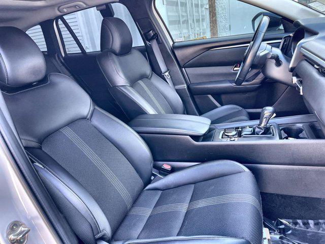 Photo of 2023 Wind Chill Pearl Mazda CX-50