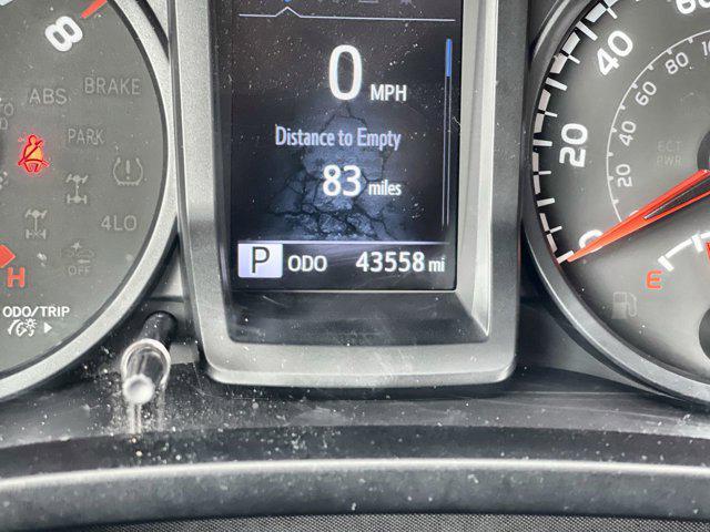 Photo of 2022 White Toyota Tacoma