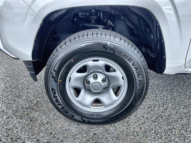 Photo of 2022 White Toyota Tacoma