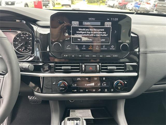 Photo of 2025 Black Nissan Pathfinder