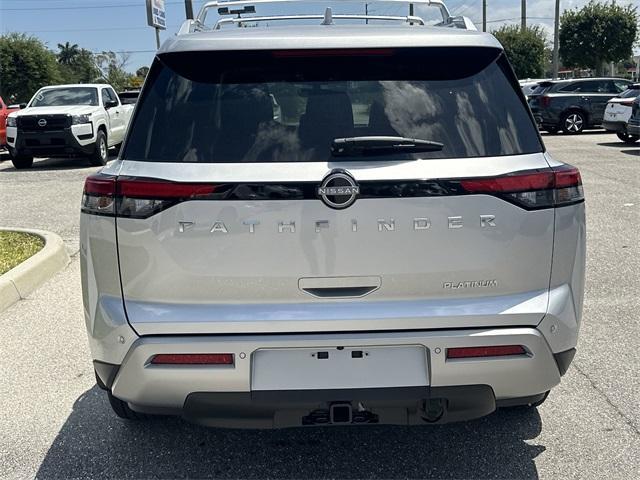Photo of 2025 Brilliant Silver Metallic Nissan Pathfinder