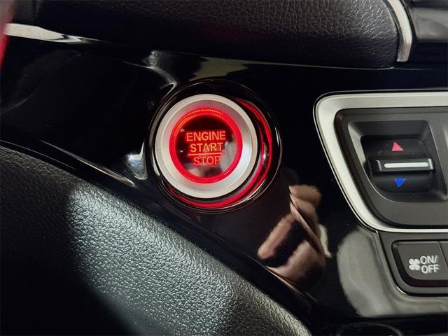Photo of 2022 Obsidian Blue Pearl Honda Passport
