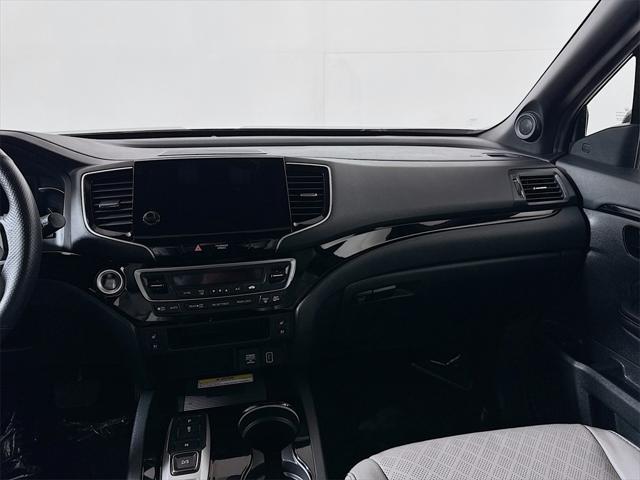Photo of 2022 Obsidian Blue Pearl Honda Passport