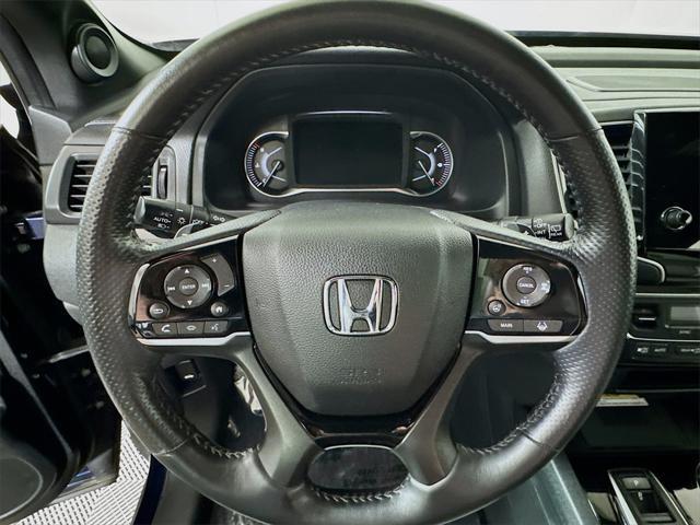 Photo of 2022 Obsidian Blue Pearl Honda Passport