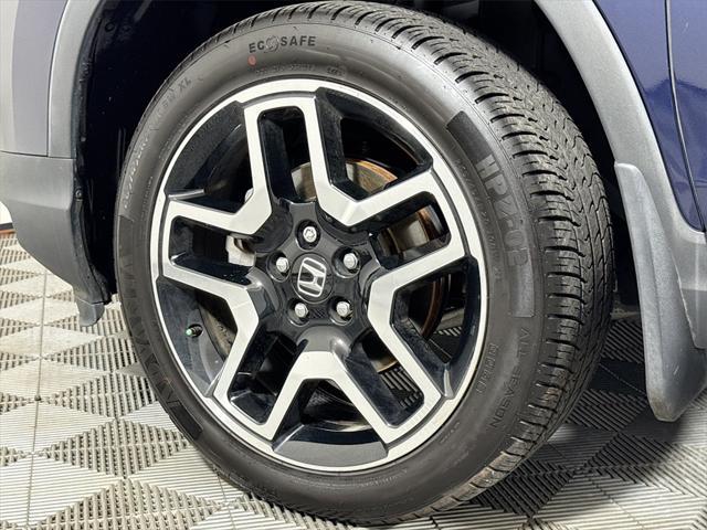 Photo of 2022 Obsidian Blue Pearl Honda Passport