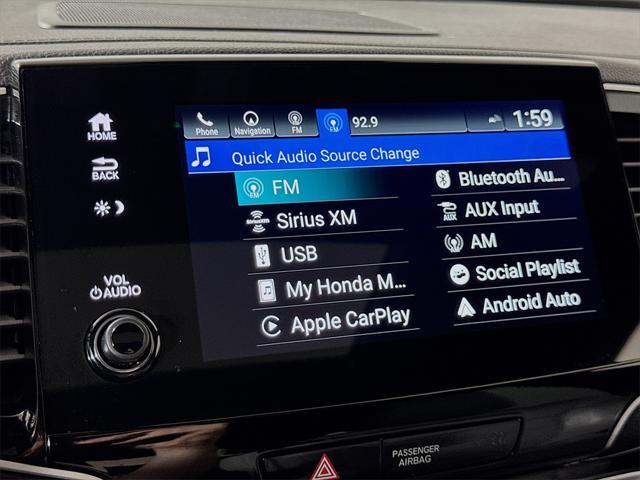 Photo of 2022 Obsidian Blue Pearl Honda Passport