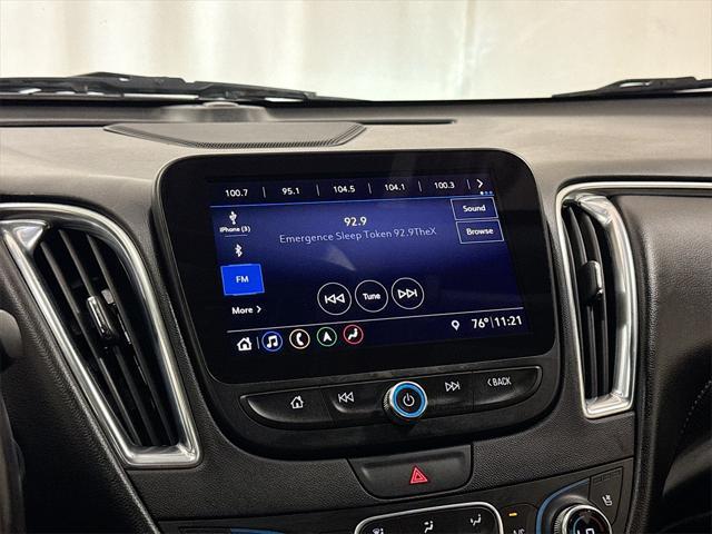 Photo of 2020 Silver Ice Metallic Chevrolet Malibu
