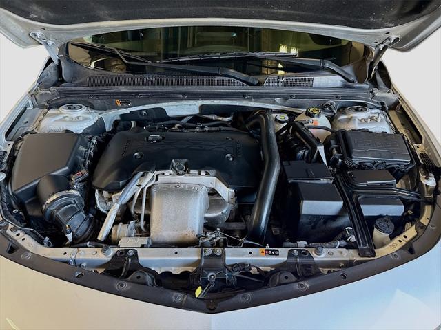Photo of 2020 Silver Ice Metallic Chevrolet Malibu