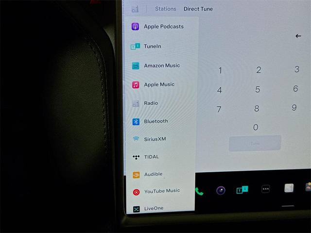 Photo of 2020 Gray Tesla Model X