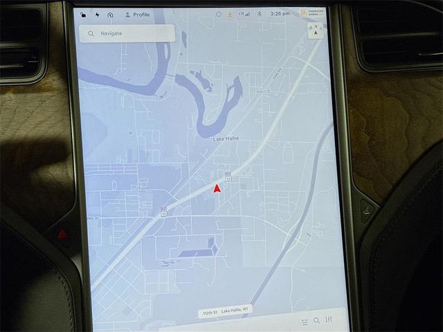 Photo of 2020 Gray Tesla Model X