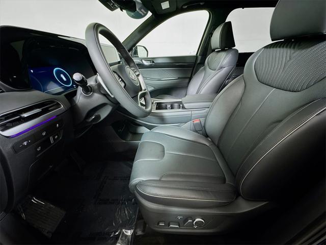 Photo of 2025 Robust Emerald Hyundai PALISADE