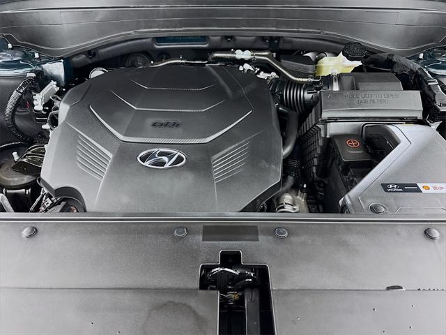 Photo of 2025 Robust Emerald Hyundai PALISADE