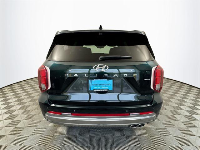 Photo of 2025 Robust Emerald Hyundai PALISADE