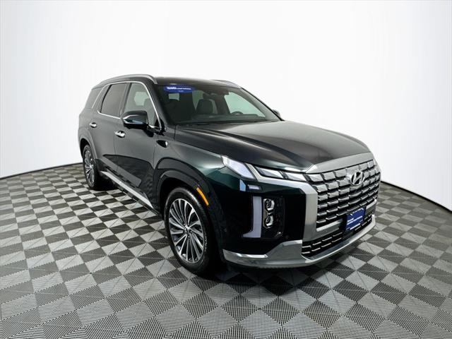 Photo of 2025 Robust Emerald Hyundai PALISADE