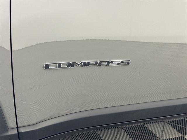 Photo of 2022 Sting-Gray Clearcoat Jeep Compass