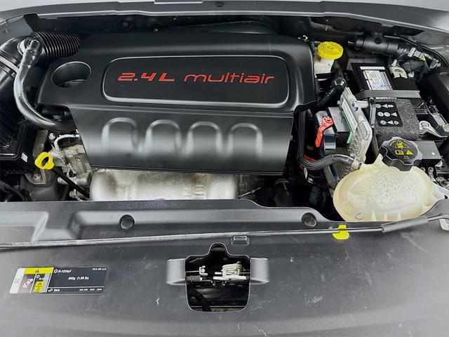 Photo of 2022 Sting-Gray Clearcoat Jeep Compass