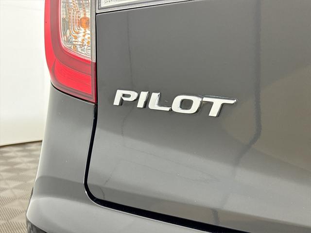 Photo of 2022 Crystal Black Pearl Honda Pilot
